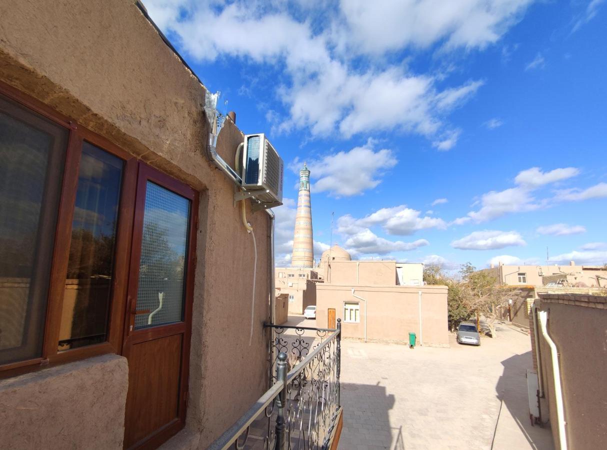 Khiva Tosh Darvoza Hotel Exterior photo